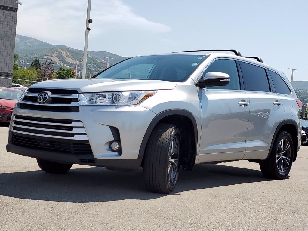 Toyota highlander plus